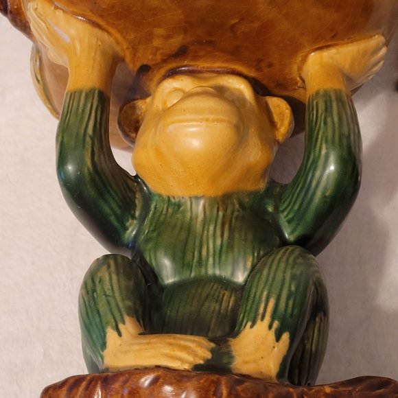Vintage Hand Painted Majolica Monkey with basket/dish on Head - Picture 7 of 8